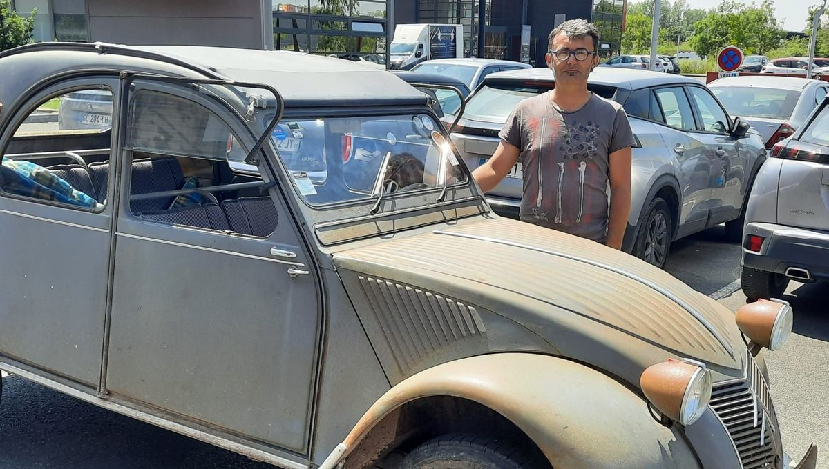 , « Ce n&rsquo;est pas une voiture, c&rsquo;est un art de vivre » : un tourangeau nous raconte sa passion des 2 CV