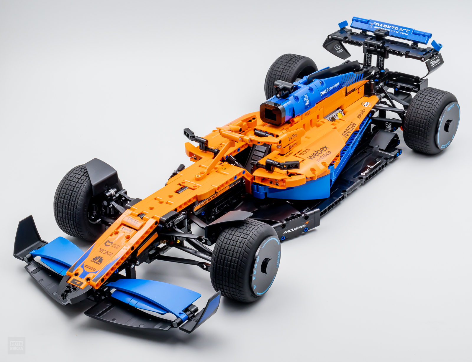 , En promotion, ce LEGO Technic complexe est l’une des plus belles voitures de course à construire en briques